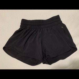 LULU LEMON SHORTS